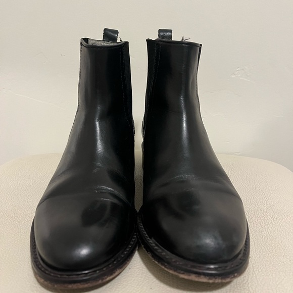 Johnston& Murphy Women’s Chelsea Black Leather Ankle Bootie’s Size 6.5 - Picture 13 of 13